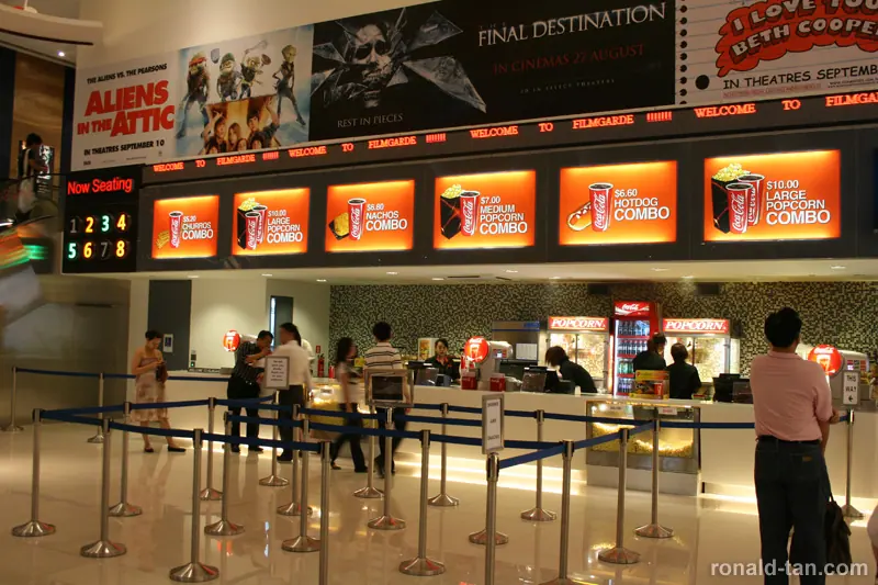 Iluma @ Bugis Light Up