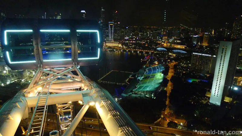 Singapore Flyer