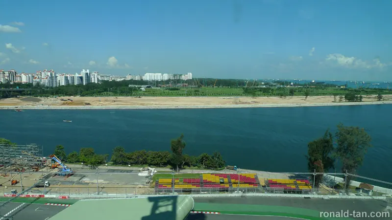 Singapore Flyer