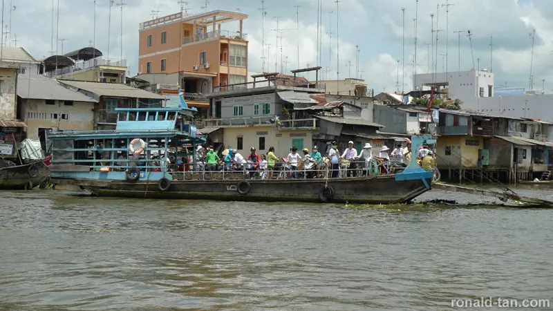 1 Day Cai Be & Vinh Long via the Mekong Delta Tour