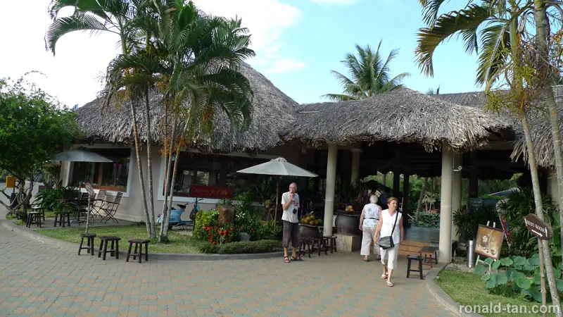 1 Day Cai Be & Vinh Long via the Mekong Delta Tour